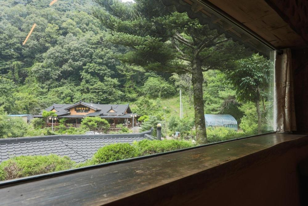 Hoengseong Daraegol Sanbang Pension Room photo